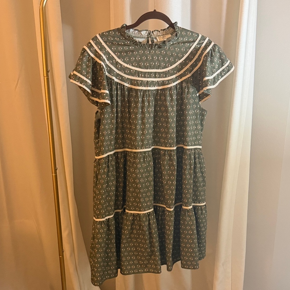 entro Olive Green Floral Mini Dress with Cream Trim